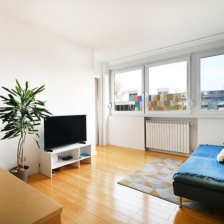 Cozy Donkey - Sporty Lake Apartment Zagreb Exteriör bild